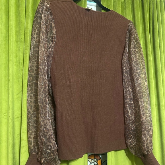 Anthropologie Dolan Puff Sleeve Top - Picture 8 of 8